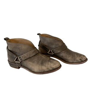 UGG | Koolaburra Distressed Dame Harness Ankle Boots - Size 7